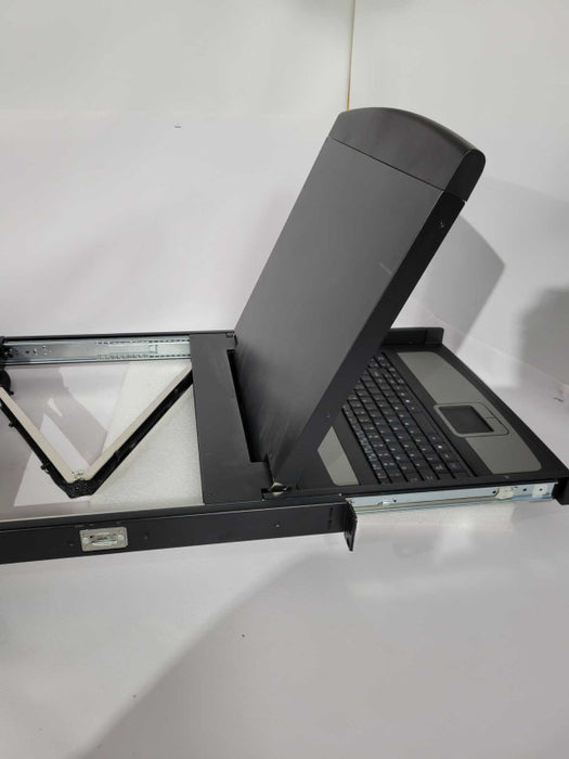 APC AP5717 17\\" Rackmount LCD KVM Console !