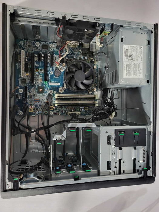 HP Z230 Workstation Xeon E3-1245 v3 @ 3.20GHz 16GB Ram !