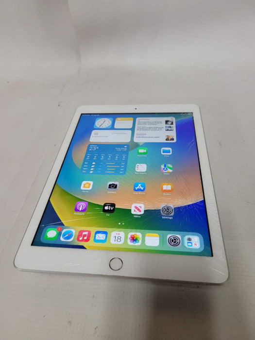 Apple iPad 6th Gen 128GB (A1893) - READ