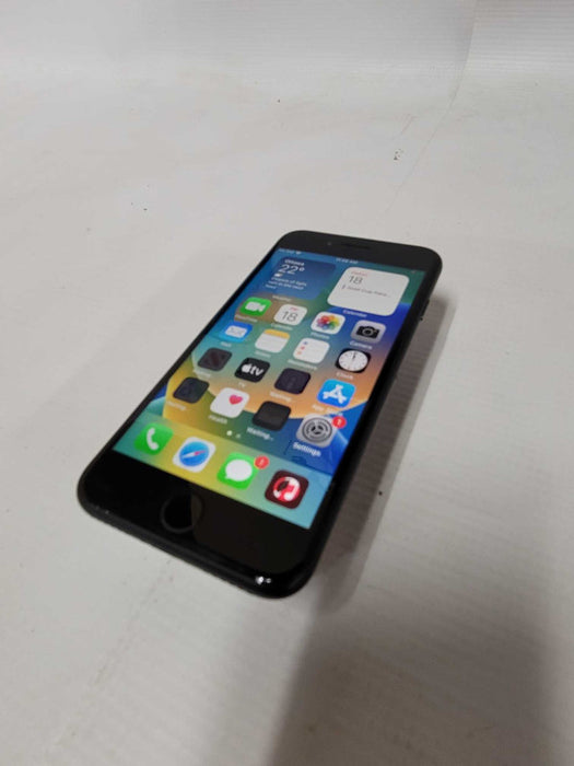 Apple iPhone SE 2nd Gen 128GB (A2275) Q