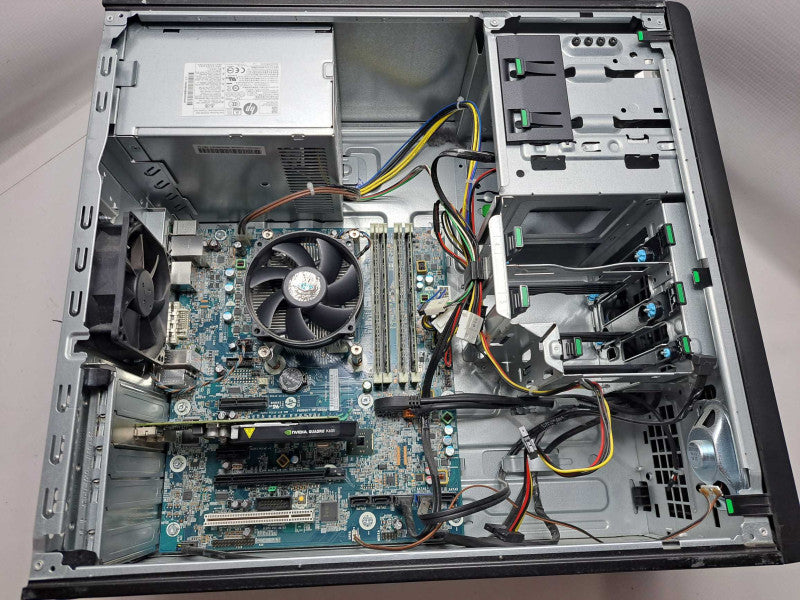 HP Z230 Workstation Xeon E3-1230 v3 @ 3.30GHz 12GB Ram Quadro K600 )