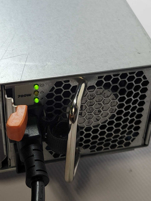 Dell EqualLogic PS4100 E03J 12-Bay 3.5\\" Disk Storage Array w/ 2x E09M001 Q$