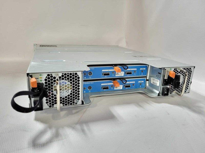 Dell Compellent SC200 Storage Expansion Bay with 2x Controllers 00TW47 & 2x P Q$