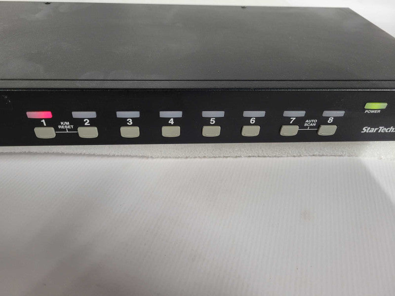 Starview SV831 8 Port KEYBOARD/MOUSE/MONITOR Sharing Switch RackmountPS/2 KVM !