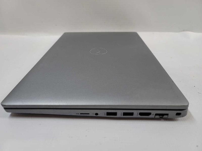 Dell Precision 3560 i5-1145G7, 16GB DDR4, 256GB SSD **CASE DAMAGE Î²