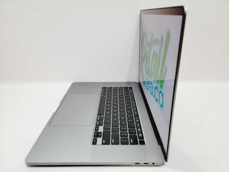 Apple Macbook Pro 2019 16\\" Core i7-9750H @ 2.6GHz 32GB DDR4 500GB SSD Radeon Pro 5300M 4GB (