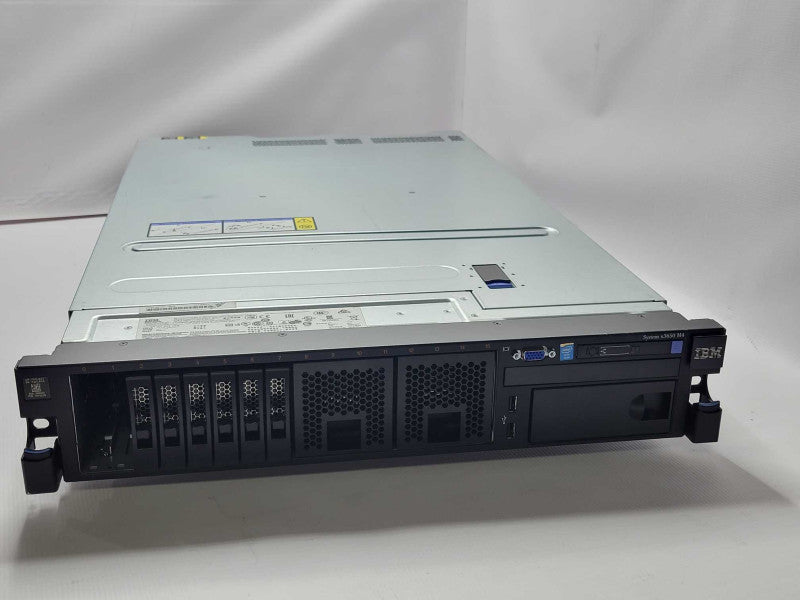 IBM System x3650 M4 2x Xeon E5-2680 2.7Ghz 256GB, SrvRAID M5110e 2x PSU, 2.5\\" Q_