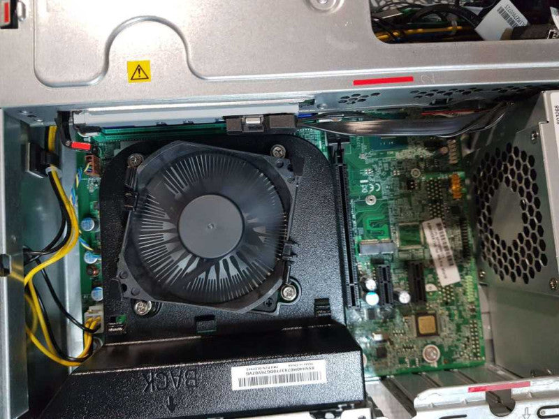 Lenovo ThinkCentre M710S i7-7700 CPU @ 3.60GHz 8GB DDR4  Q