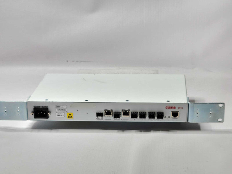 Ciena 3916 series Service Switch 170-3916-900, Read _