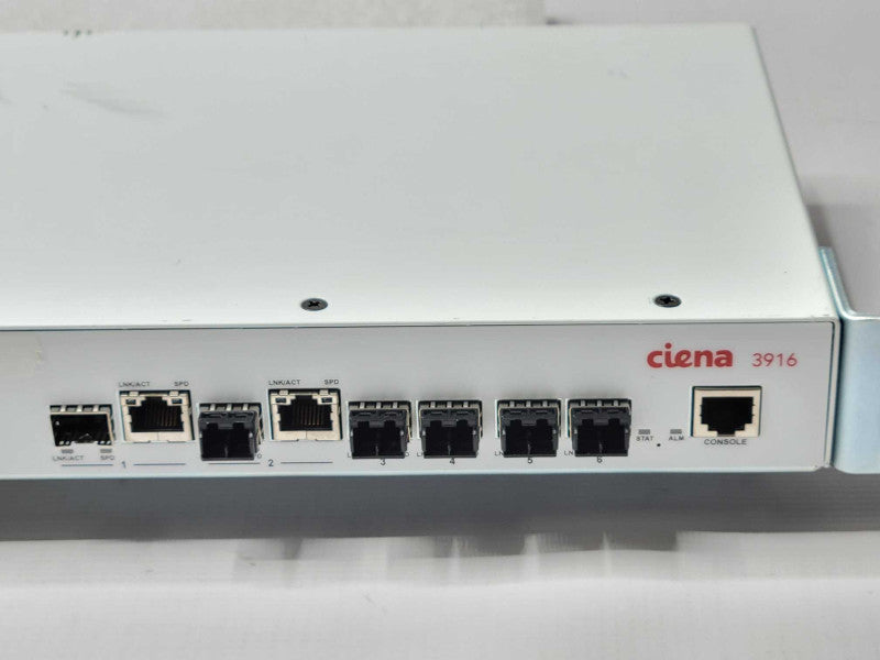 Ciena 3916 series Service Switch 170-3916-900, Read _