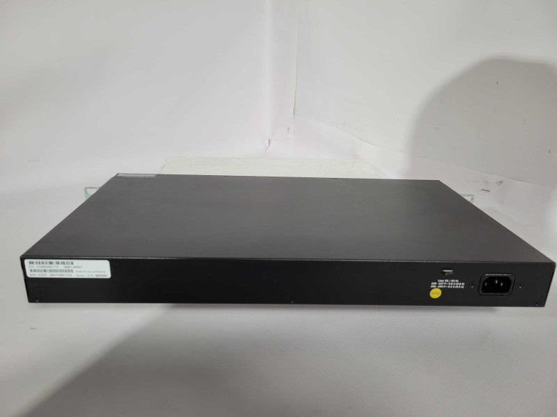 HP HPE OfficeConnect 1820 J9981A Gigabit Switch !