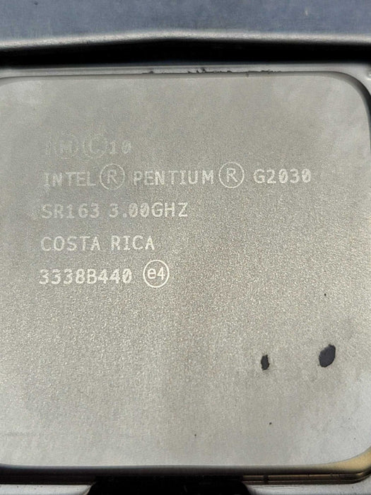 Intel Pentium G2030 - ASUS H61M-E - 8GB DDR3 (READ)