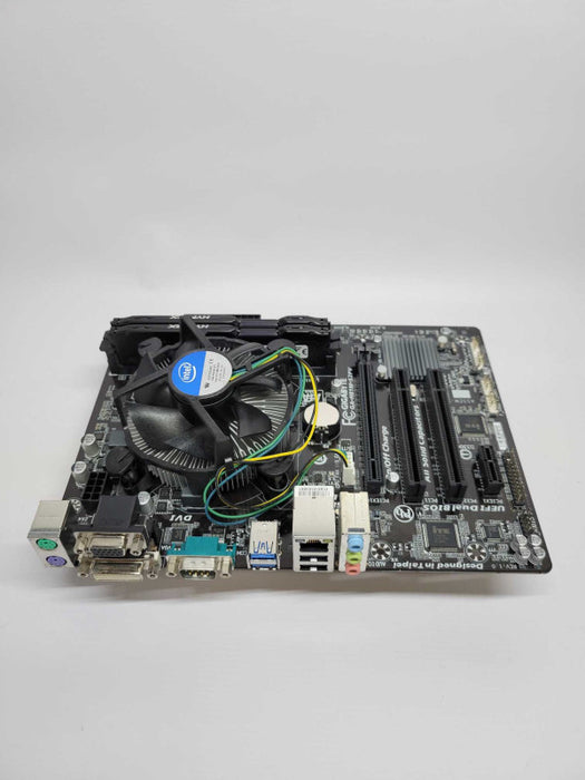 GIGABYE GA-H81M-S2PV | 8GB DDR3