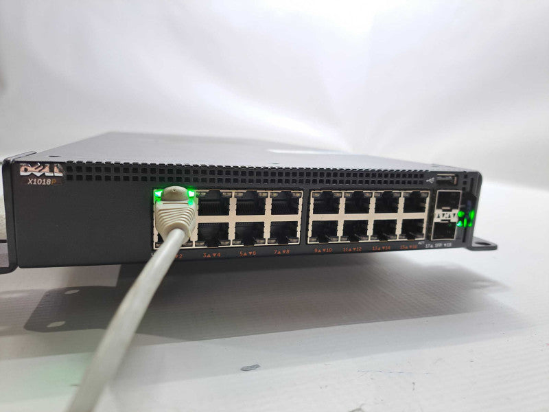 Dell X1018P E11W 16 Port Gigabit PoE 2x SFP Managed Network Switch )