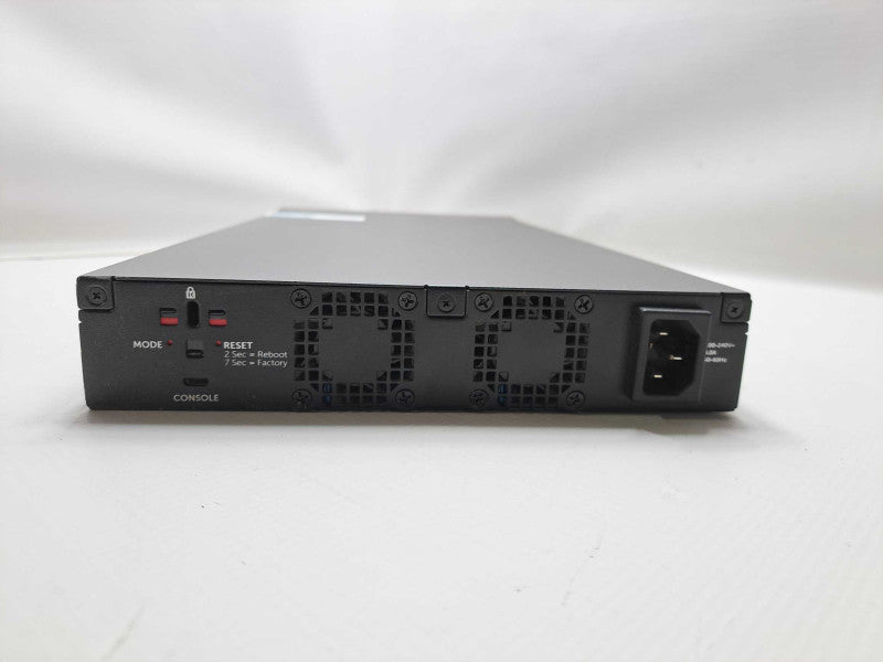 Dell X1018P E11W 16 Port Gigabit PoE 2x SFP Managed Network Switch )