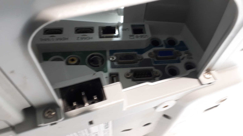 Epson PowerLite 570 H605A 3LCD XGA Projector HDMI &