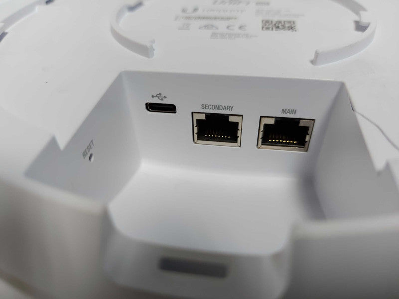 Ubiquity Unifi UAP-AC-HD 802.3at PoE  #