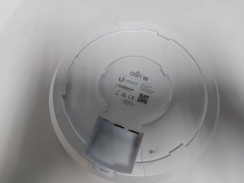 Ubiquity Unifi UAP-AC-HD 802.3at PoE  #