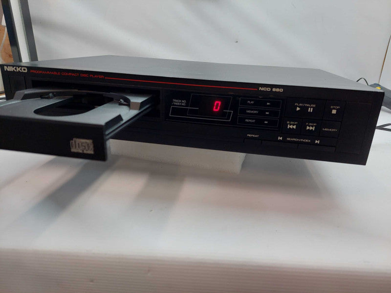 Nikko Programmable Compact Disc Player Model: NCD 660