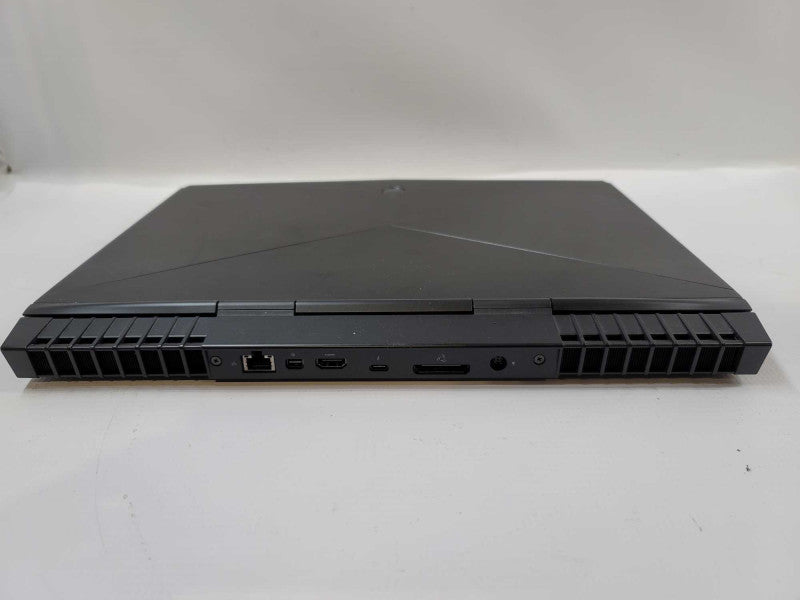 Alienware 15 R4 i7-8750H, 32GB DDR4, 4GB GTX 1070, 256GB m.2 + 1TB HDD  QÎ²
