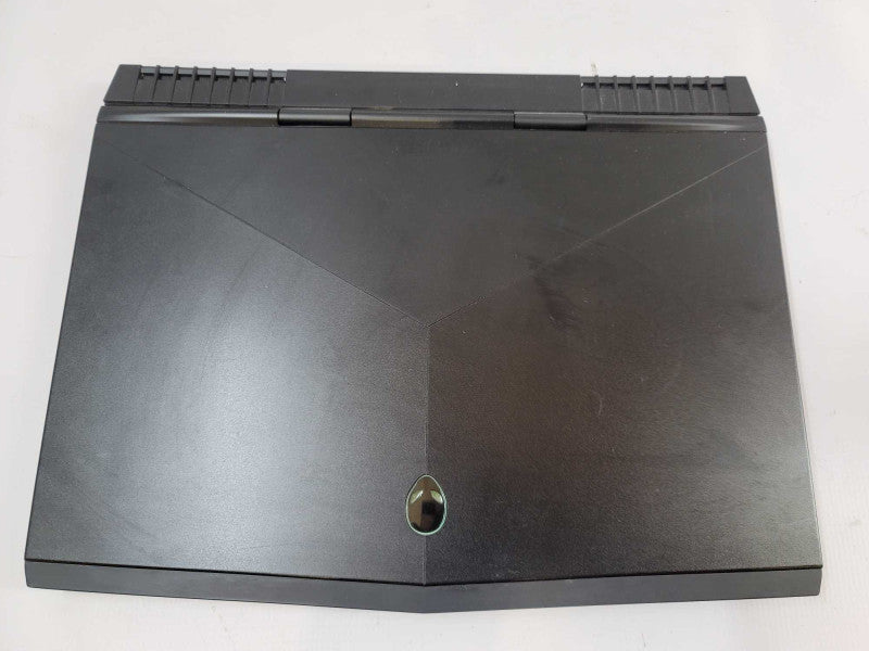 Alienware 15 R4 i7-8750H, 32GB DDR4, 4GB GTX 1070, 256GB m.2 + 1TB HDD  QÎ²