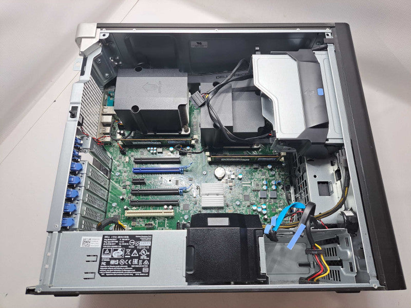 Dell Precision 7810 WS 2x Xeon E5-2630 v3 @ 2.40GHz 32GB DDR4 No PSU No GPU )
