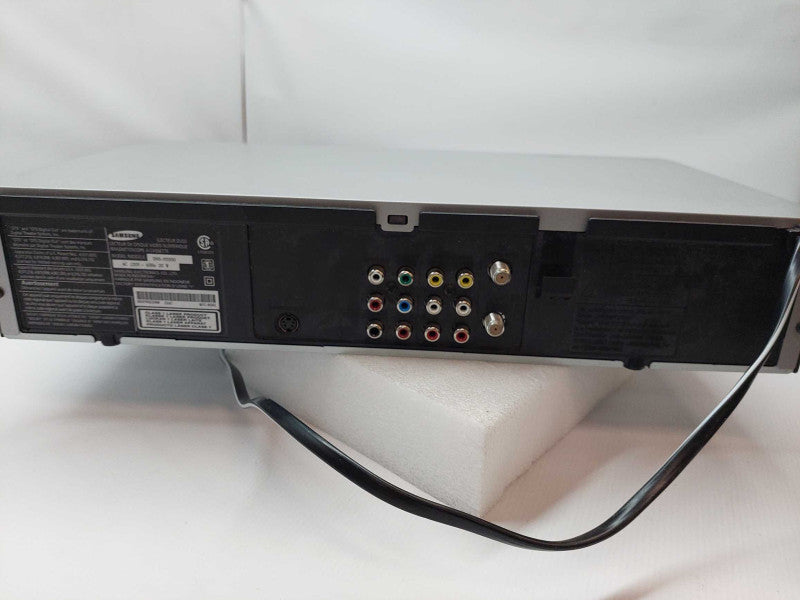 Samsung VHS DVD Player Model: DVD-V5500