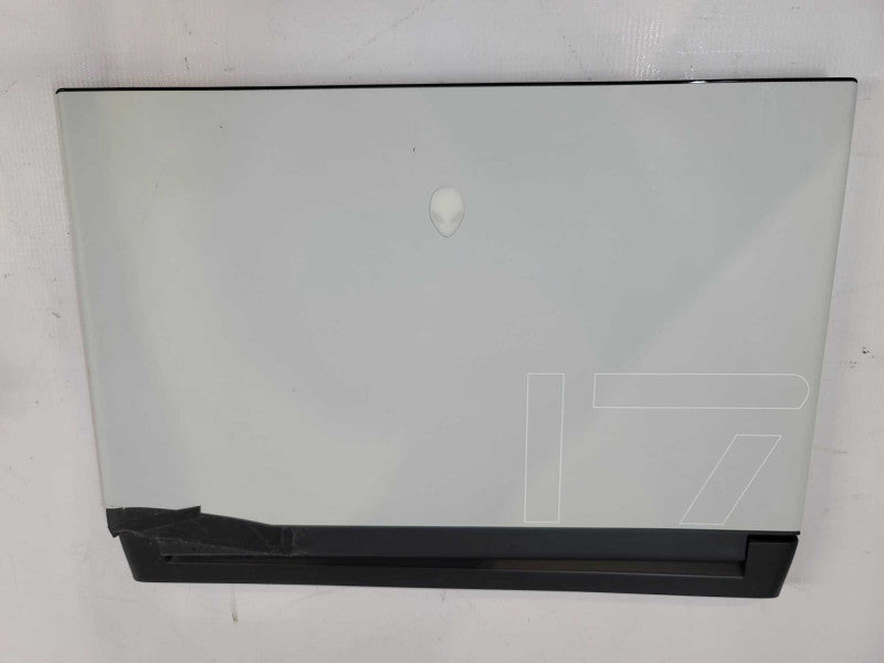 Alienware M17 R3 i7-10750H @ 2.60GHz, 16GB DDR4, 4GB RTX 2070 PARTS/REPAIR Î²
