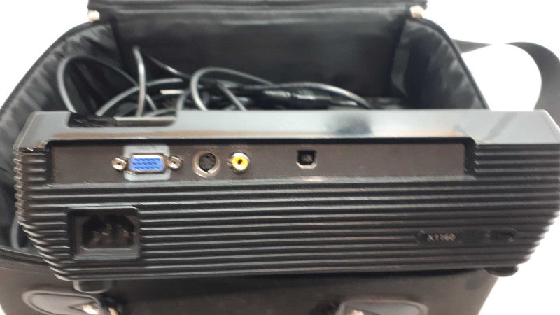 Acer X1160 Projector Model DSV0705 with carrying case &