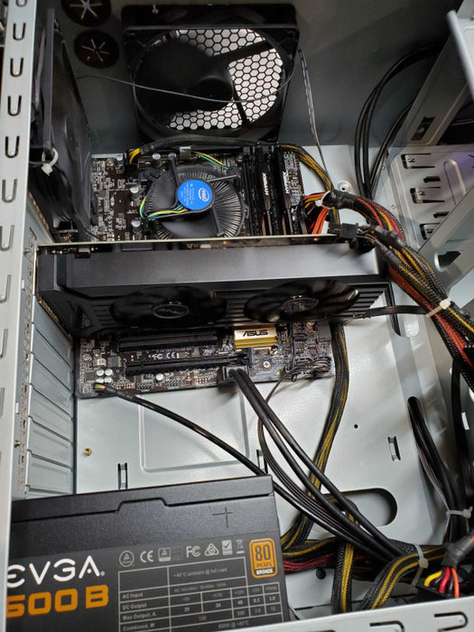 Custom PC - Intel i7-6700 @ 3.40 GHZ 16GB DDR4, GTX 1060 6GB 600W PSU