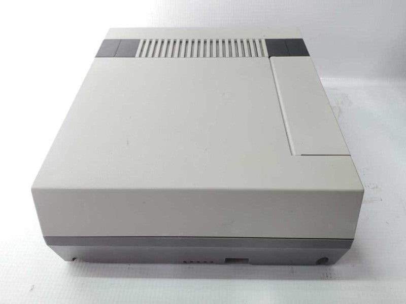 Nintendo Entertainment System NES-001 (AS-IS) )