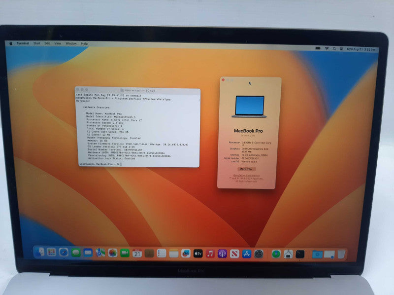 Apple MacBook Pro 15\\" 2019  i7-9750H @2.6Ghz Radeon Pro 555X 16GB 256SSD READ Q