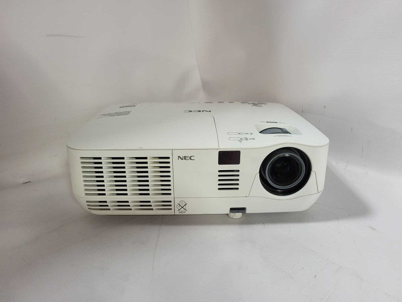 NEC V311X 3100 Lumens 1080i XGA HDMI DLP Projector $
