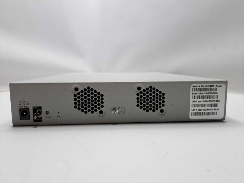 Nortel Networks VPNR 1100 4-Port VPN Network Router Model: DM1401096E5 )