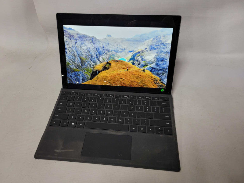 Microsoft Surface Pro 5 - i5-7300U, 8GB RAM, 256GB SSD