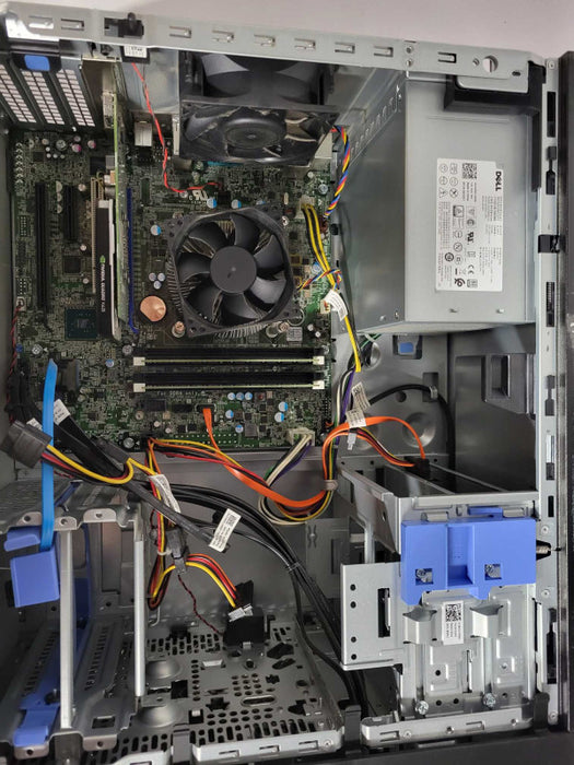 Dell Precision Tower 3620 1x Xeon E5-1270 v5 @ 3.60GHz 16GB DDR4 W4100 GPU !