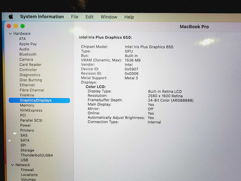 Apple Macbook Pro 2017 13\\" Core i7-7567U @ 3.5GHz 16GB DDR3 500GB SSD (