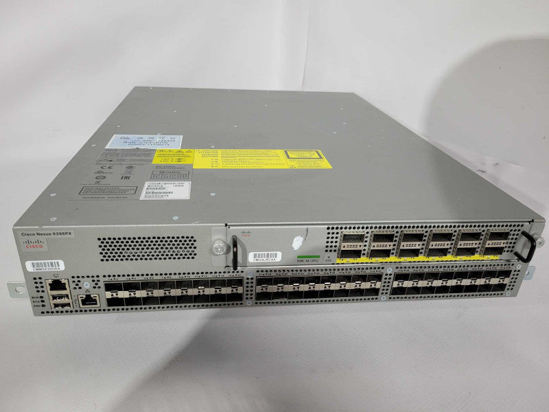 Cisco N9K-C9396PX Nexus Switch w/ N9K-M12PQ 2x AC powers 3x fans !