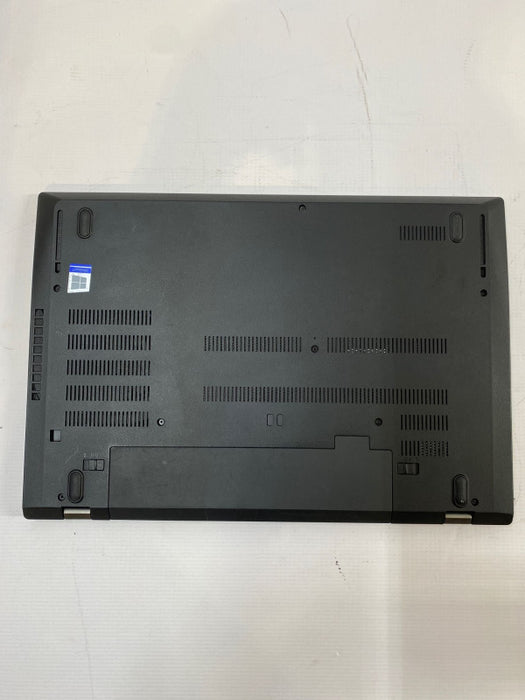 Lenovo ThinkPad P52s i7-8550U QUADRO P500 2GB 32GB RAM 256GB No Power Adapter Q