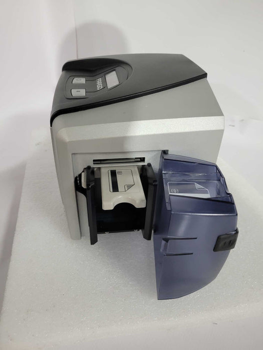 FARGO ELECTRONICS DTC400 044100 CARD PRINTER Q!