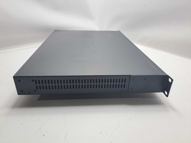 D-Link DGS-3100-24P Managed 24-Port PoE Gigabit Switch + Rackmount )