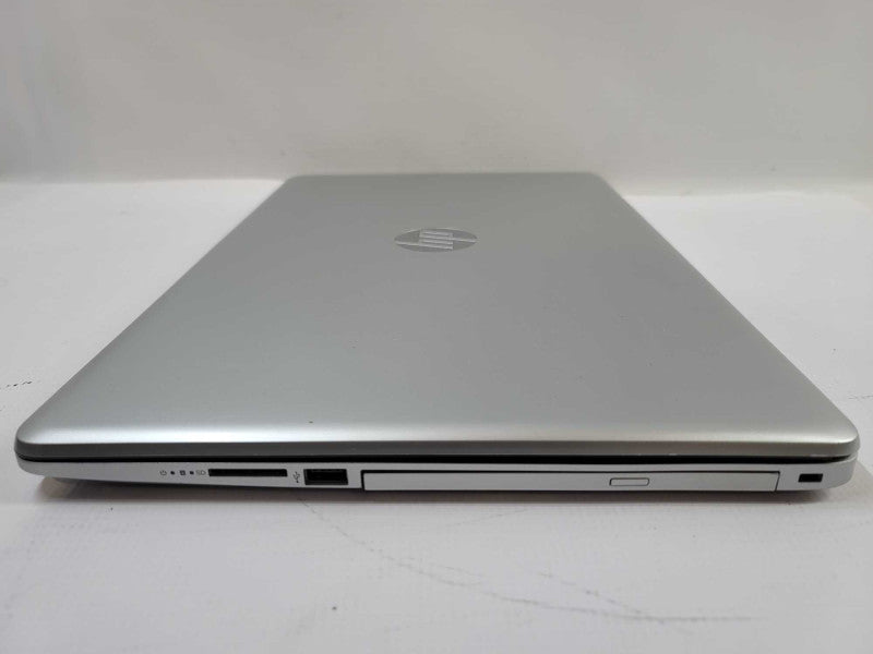 HP Laptop 17\\" AMD Ryzen 3 3200U, 2GB Radeon Vega 3, 12GB DDR4, 512GB SSD  Î²