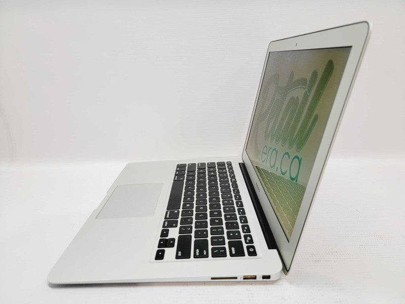 Apple Macbook Air 2015 13\\" Core i7-5650U @ 2.2GHz 8GB DDR3 500GB SSD (