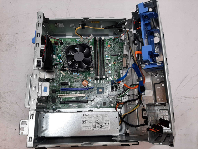 Dell OptiPlex TWR 7060 i5-8600 @ 3.10 GHz 8GB DDR4 NO HDD NO GPU Q