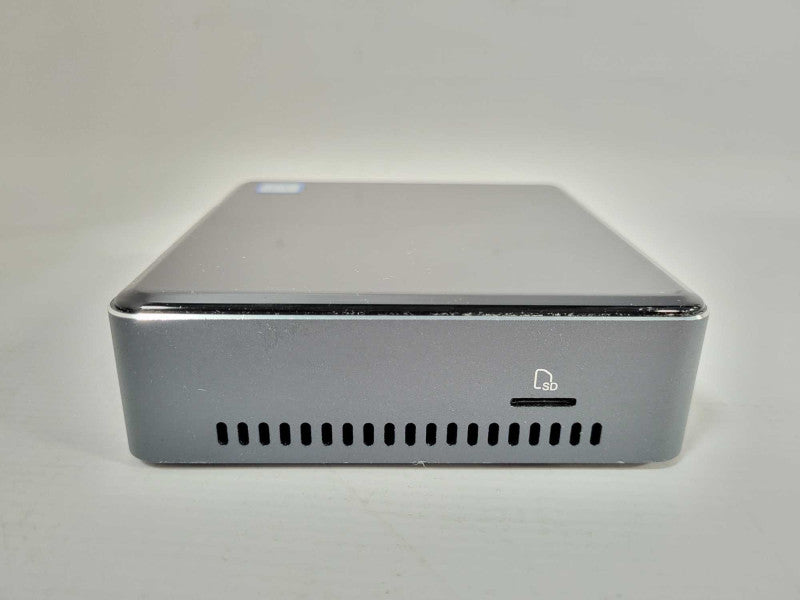 Intel NUC Mini PC Intel Core i3-7100U @ 2.4GHz 16GB DDR4 256GB NV.me $