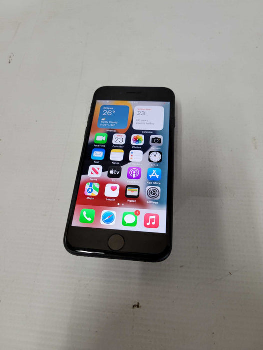 Apple iPhone 7 32GB (A1778)