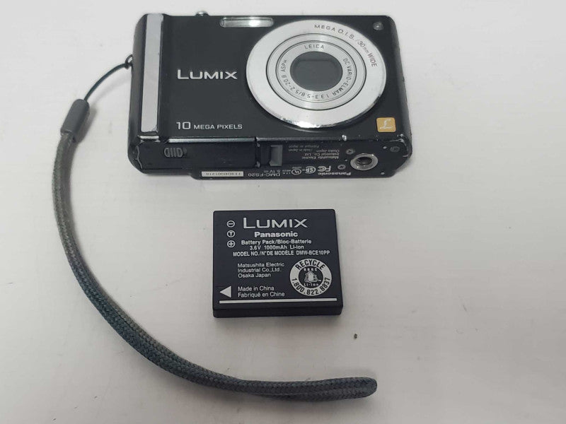 Panasonic Lumix DMC-FS20 10.0MP Digital Camera |