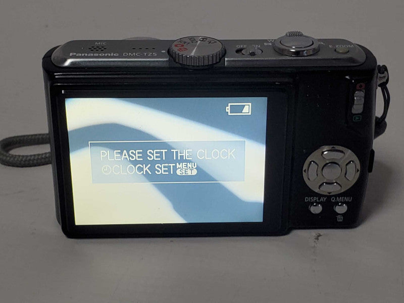 Panasonic Lumix DMC-TZ5 9.1MP Digital Camera (READ) |