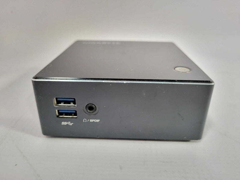 GigaByte GB-BXi3H-4010 mini PC i3-4010U 8GB RAM 120GB SSD  Q$