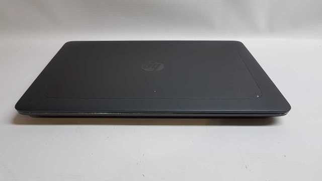 HP Zbook 15 G4 i7-7820HQ @ 2.90ghz / 16gb ram / Nvidia Quadro M2200 !